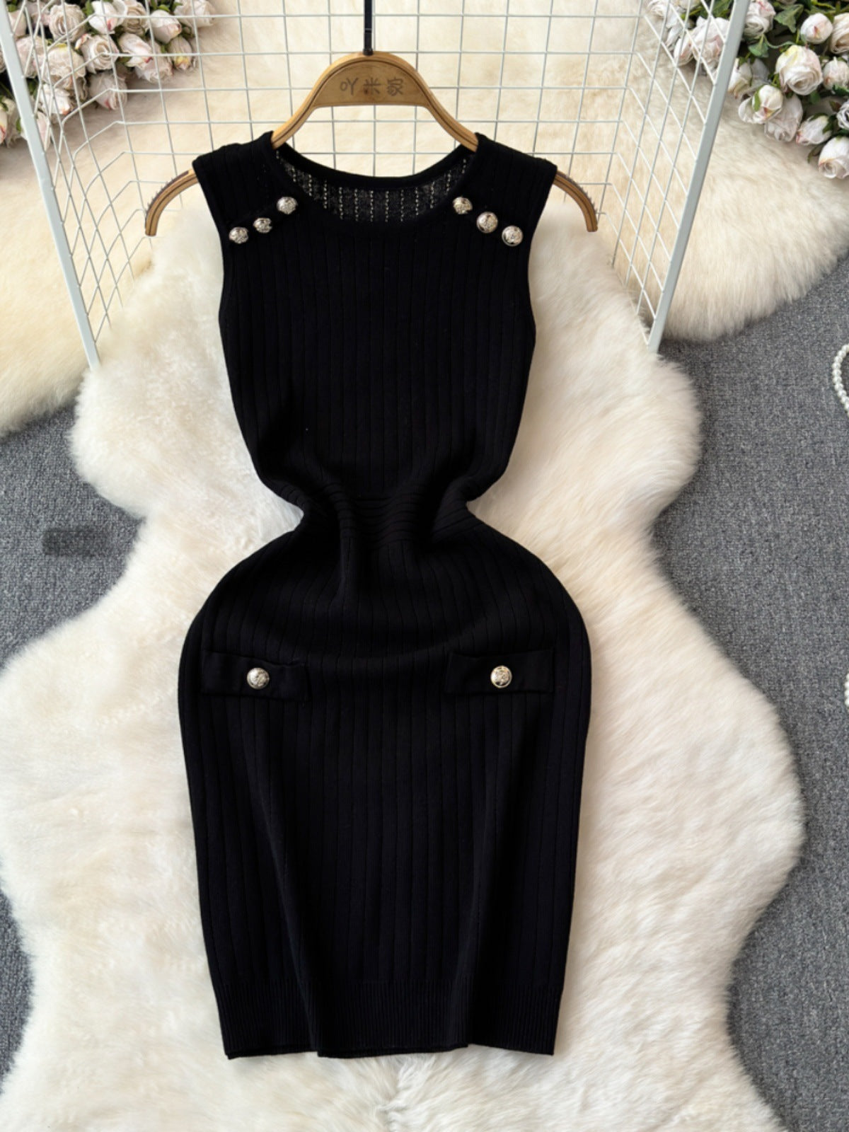 Elegant Inner Match Sleeveless Ice Silk Knitted Dress