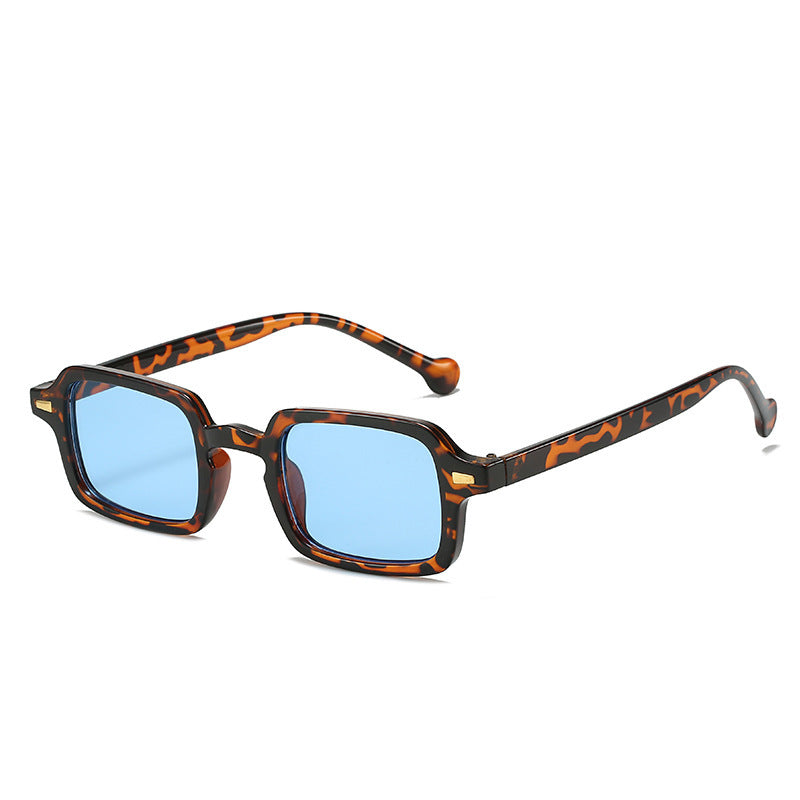 Fashionable New Vintage Square Rivet Glasses