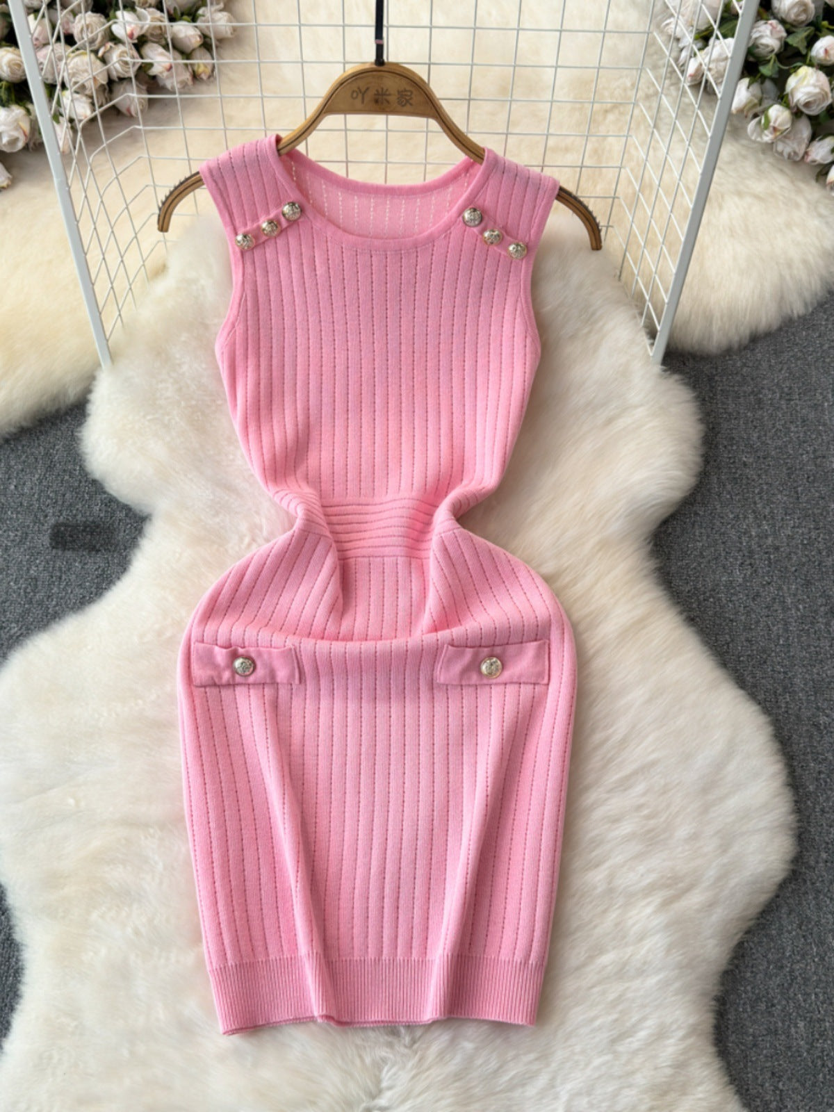 Elegant Inner Match Sleeveless Ice Silk Knitted Dress